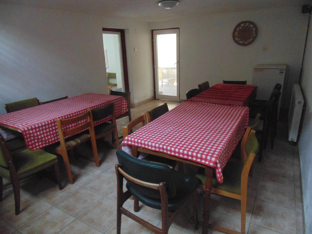 Huta Vendeghaz Hotel Kishuta ภายนอก รูปภาพ